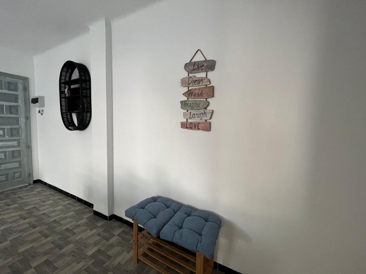 Piso Rita Apartment Roses Bagian luar foto