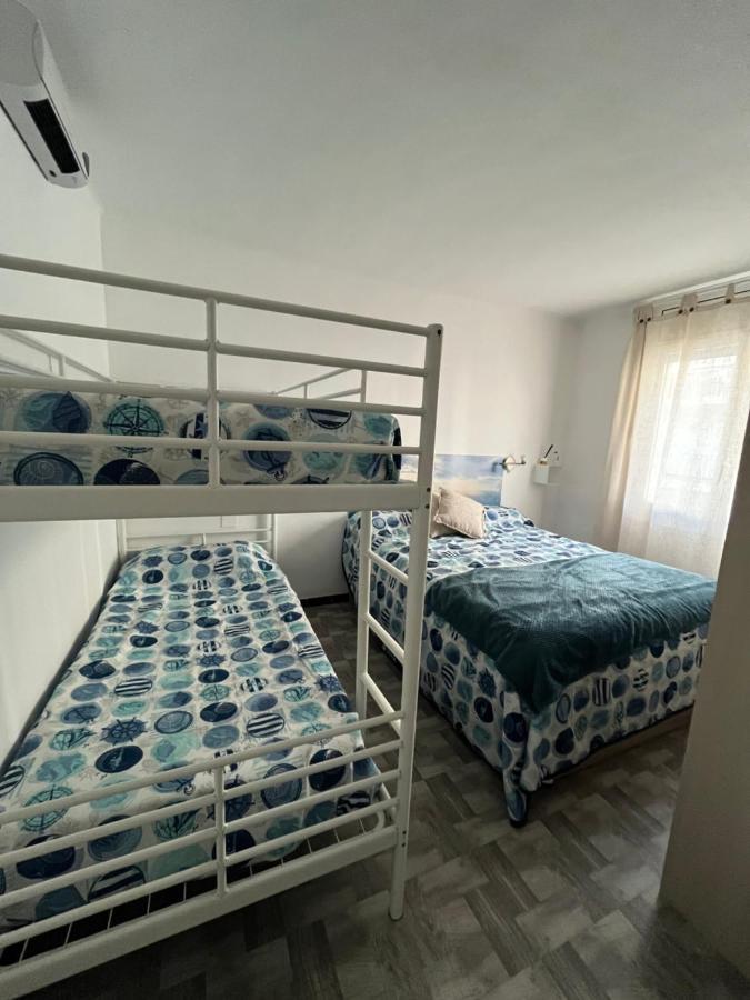 Piso Rita Apartment Roses Bagian luar foto