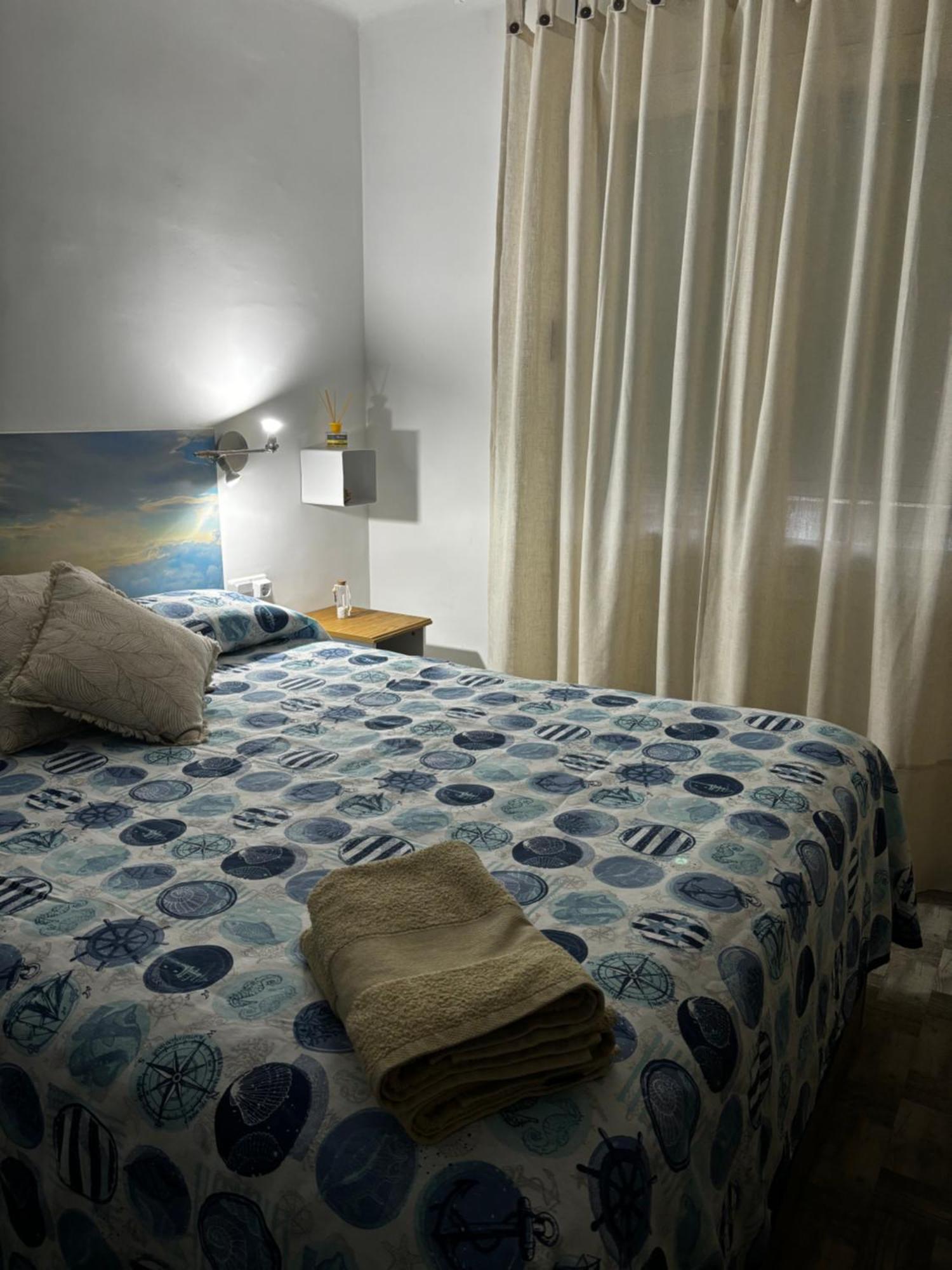 Piso Rita Apartment Roses Bagian luar foto